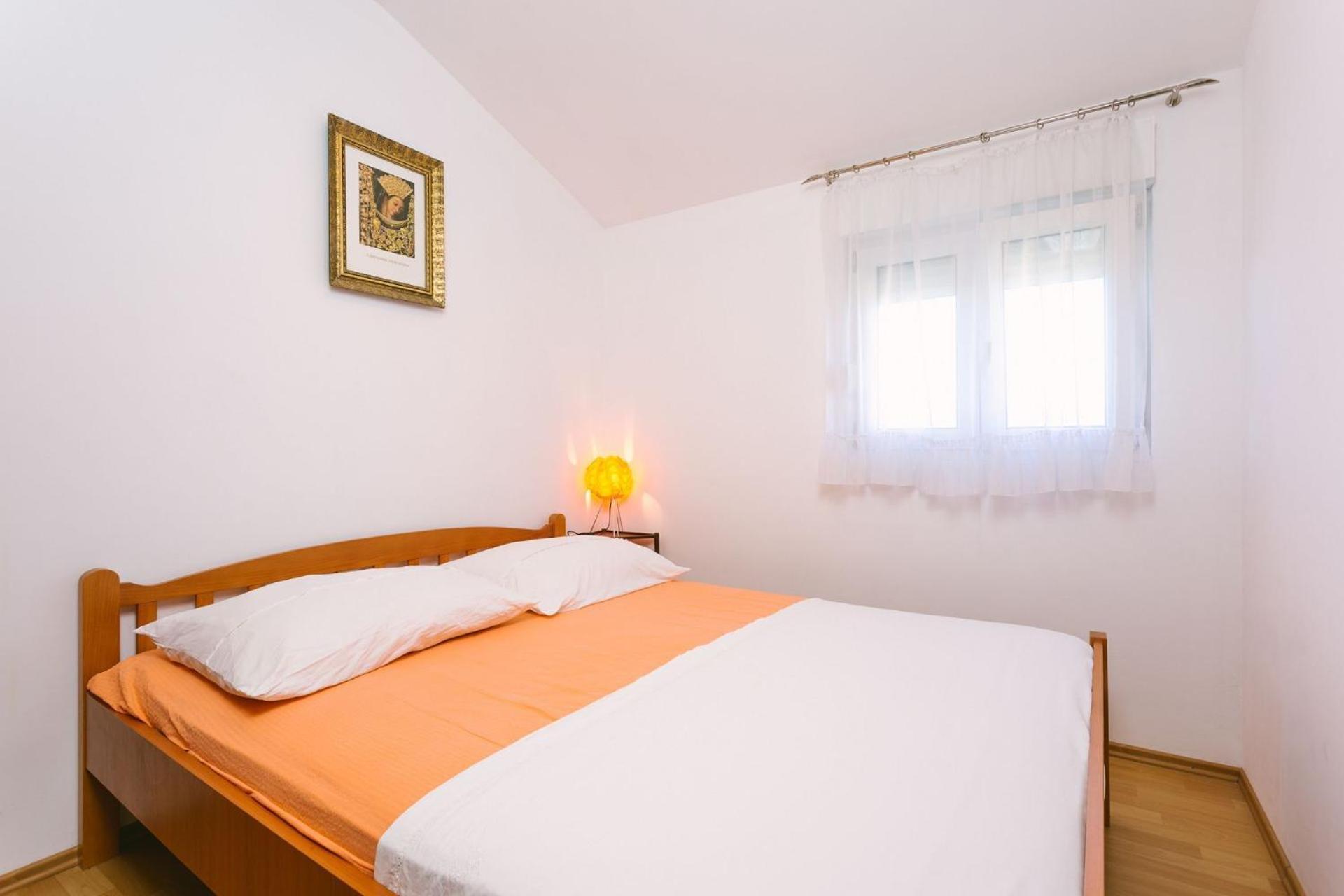 Apartments Ivica - 150M From Sea Trogir Bagian luar foto