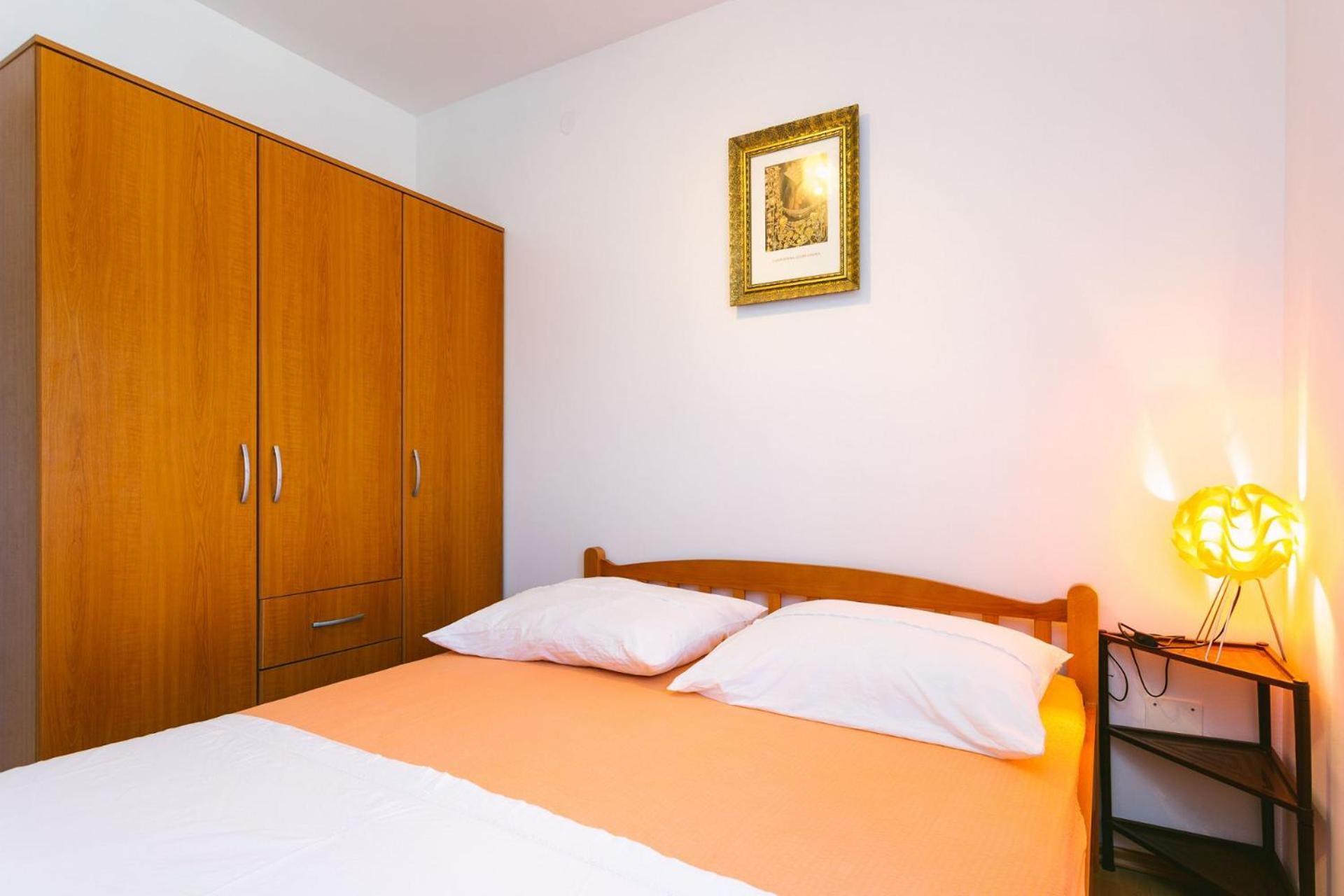 Apartments Ivica - 150M From Sea Trogir Bagian luar foto